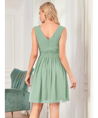 Women's Sleeveless Knee-Length V Neck Ruched Chiffon Formal Party Dress 3989 Mint Green $29.60 Dresses