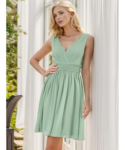 Women's Sleeveless Knee-Length V Neck Ruched Chiffon Formal Party Dress 3989 Mint Green $29.60 Dresses